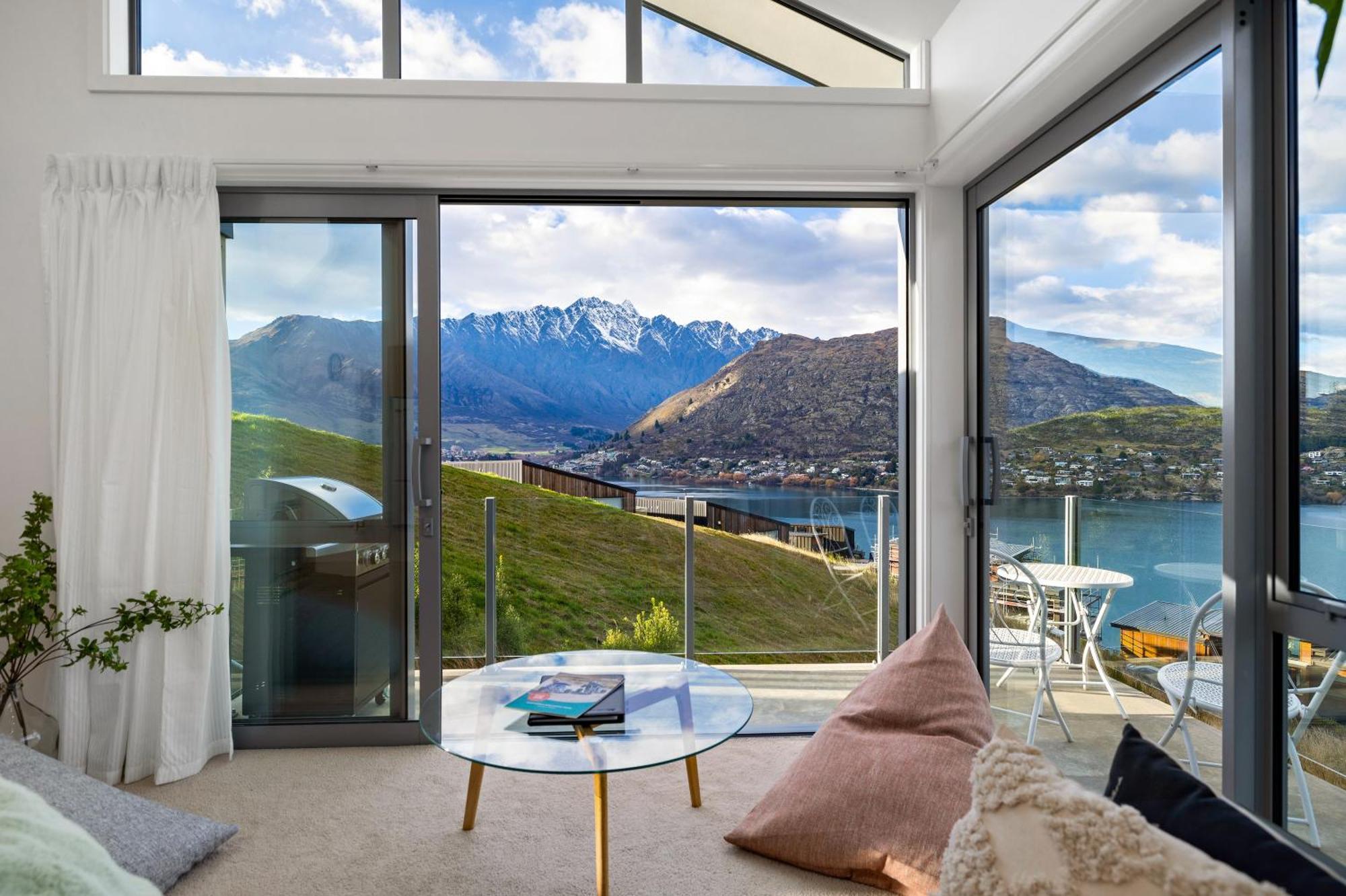 Luxury Away - Summit View Villa Queenstown Exterior photo