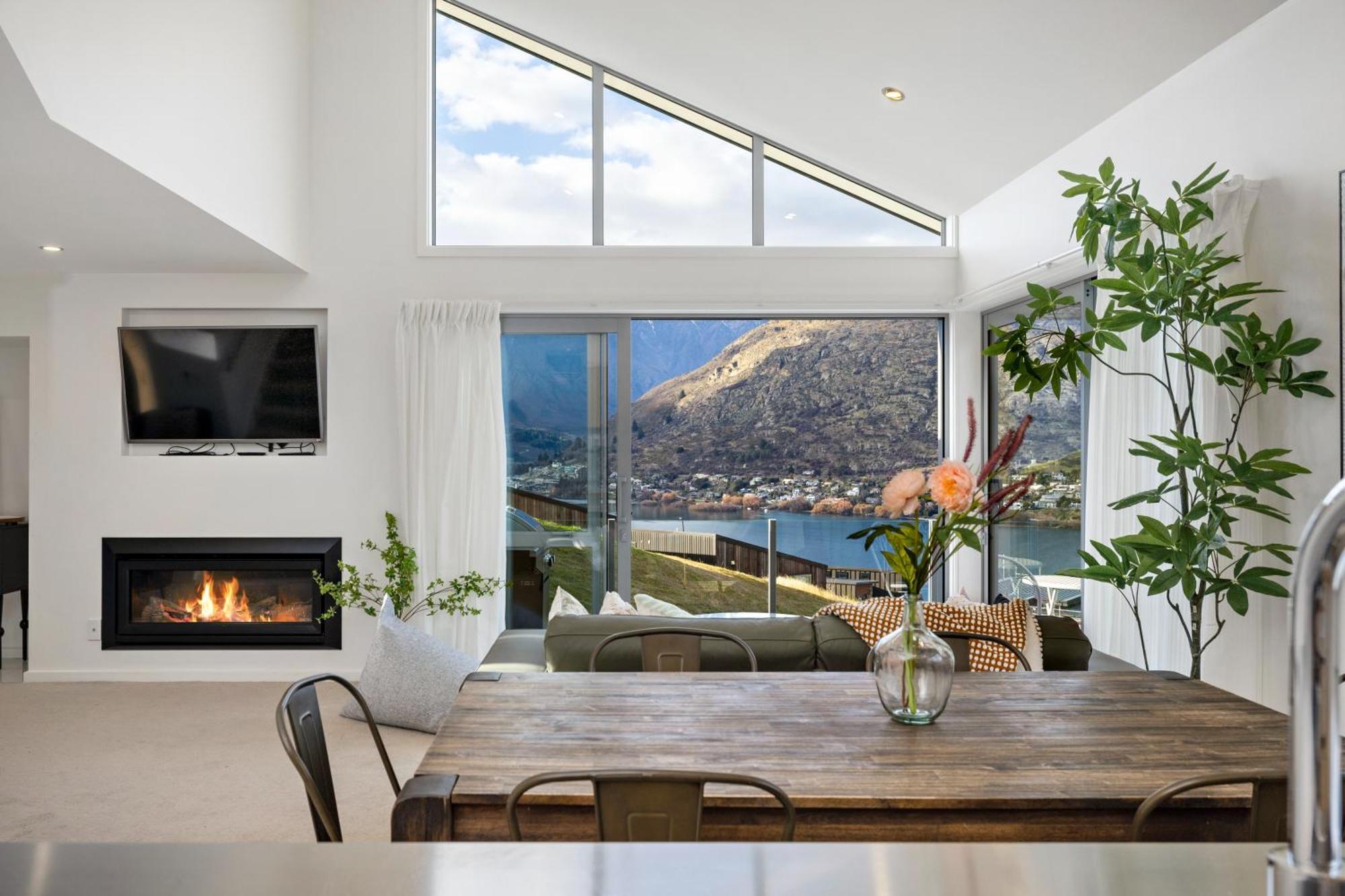 Luxury Away - Summit View Villa Queenstown Exterior photo